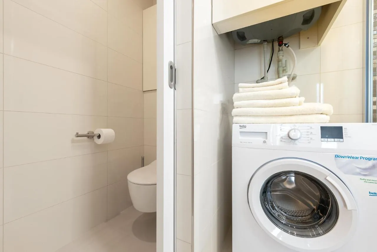 Cozy&Quiet Apartment With A/C In City Centre Prague